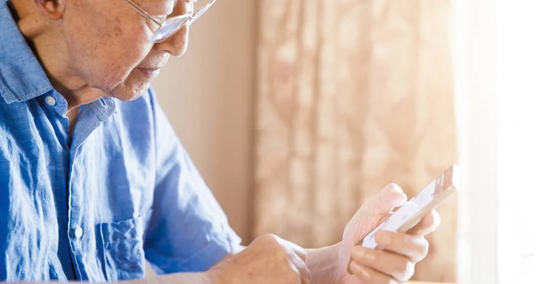 Uso do celular e depressão após 60: 6 passos para usar sem cair no automático