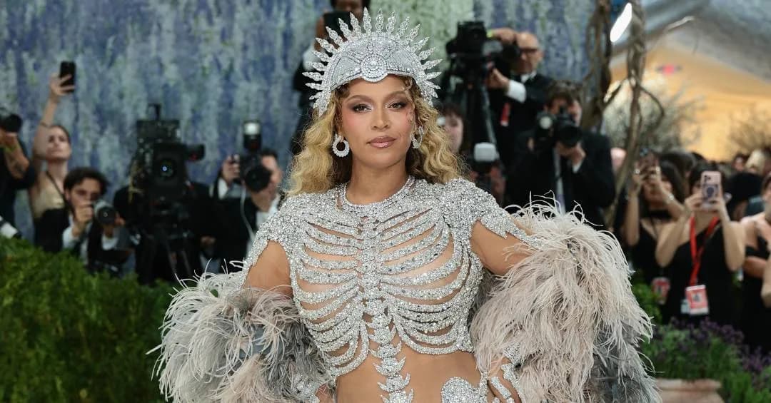 Lançamento surpresa de Beyoncé: guia de como gerar streams e entrar na Hot 100